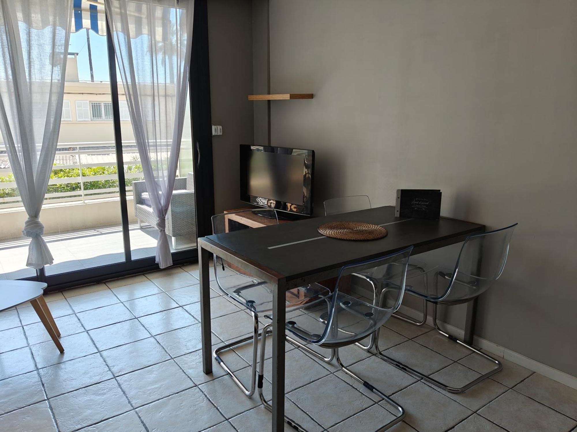 Apartament Le Palais Du Tropique Juan-les-Pins Pokój zdjęcie